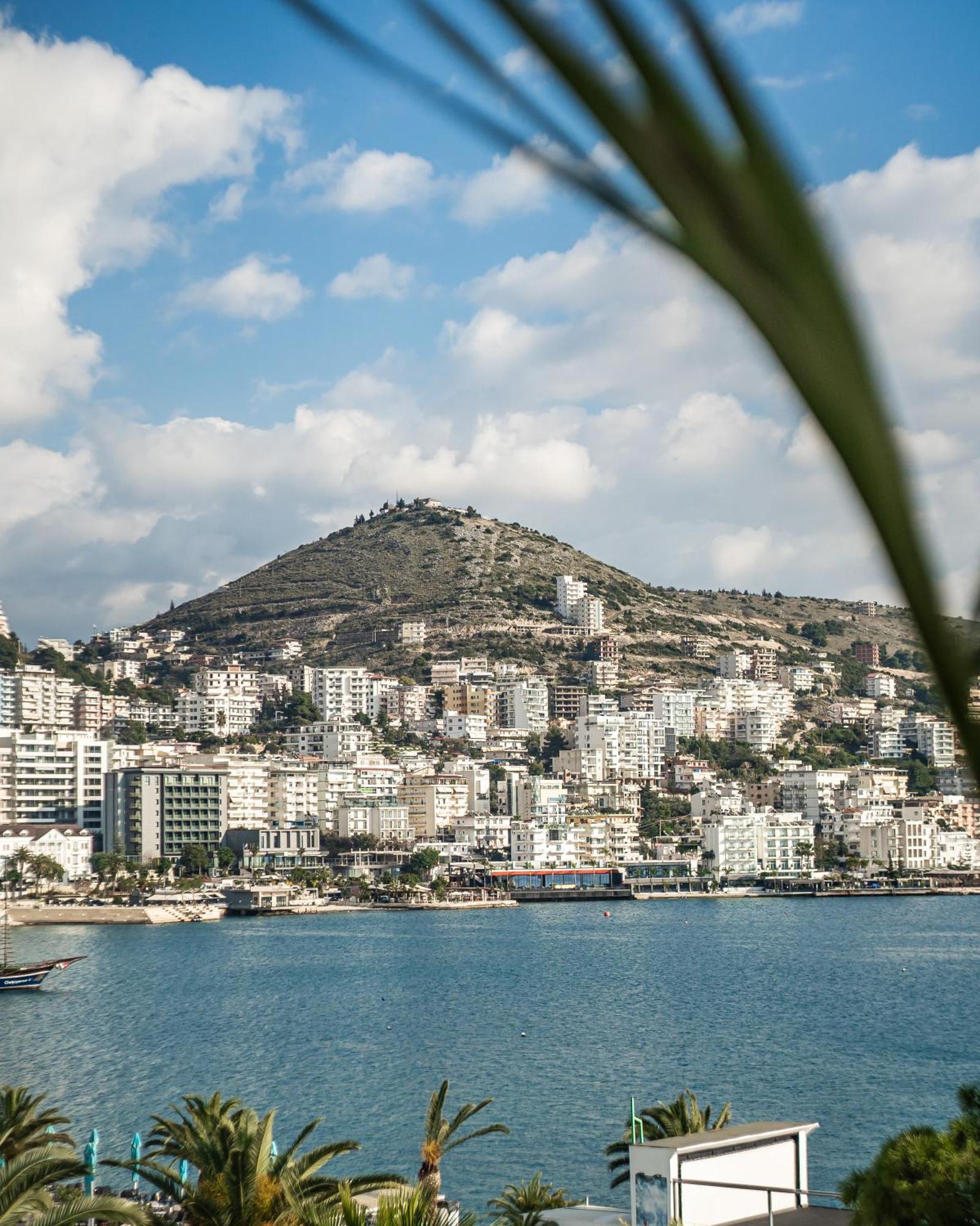 Hotel Vale Sarandë Exterior foto